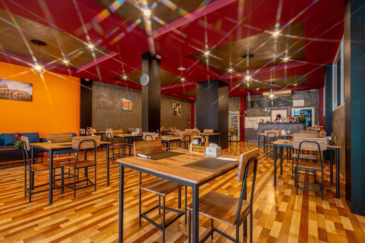 Nice To Meat You Rooms Patong Esterno foto