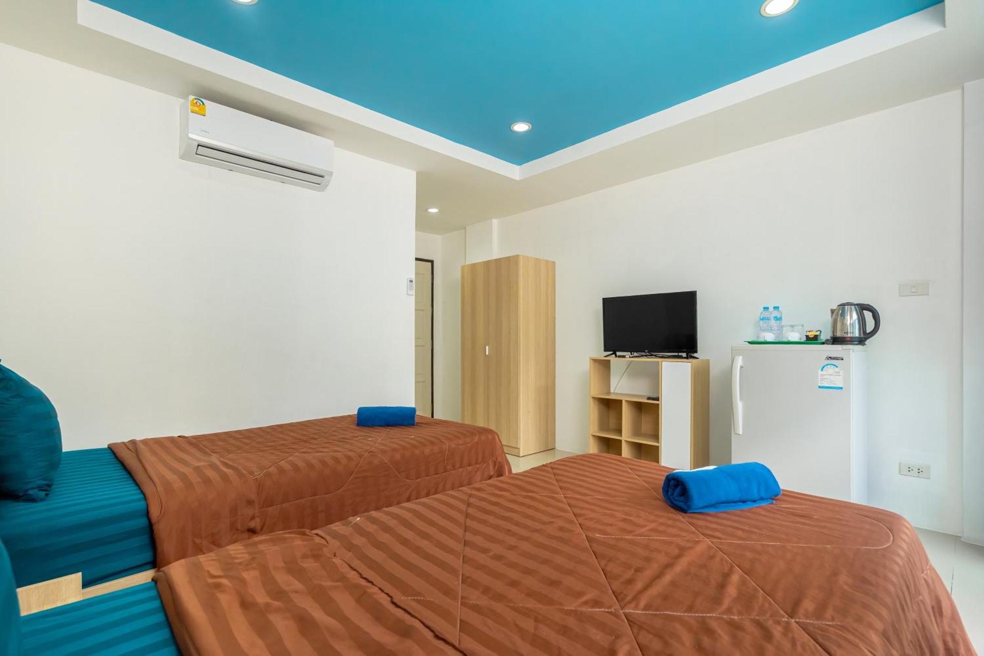 Nice To Meat You Rooms Patong Esterno foto