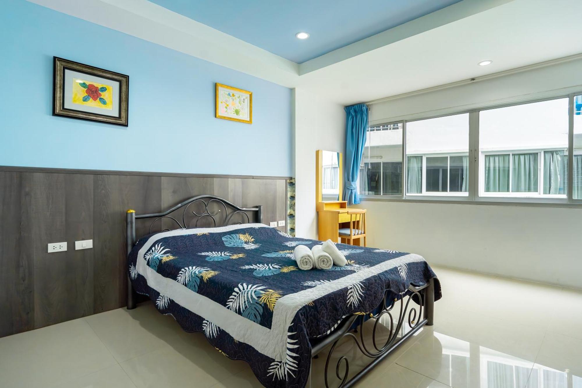 Nice To Meat You Rooms Patong Esterno foto
